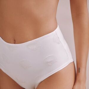 Mio Coral bikini bottoms